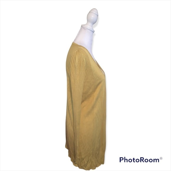 5/$25 Premise Mustard Yellow Open Duster Sweater Size Small - Picture 2 of 6